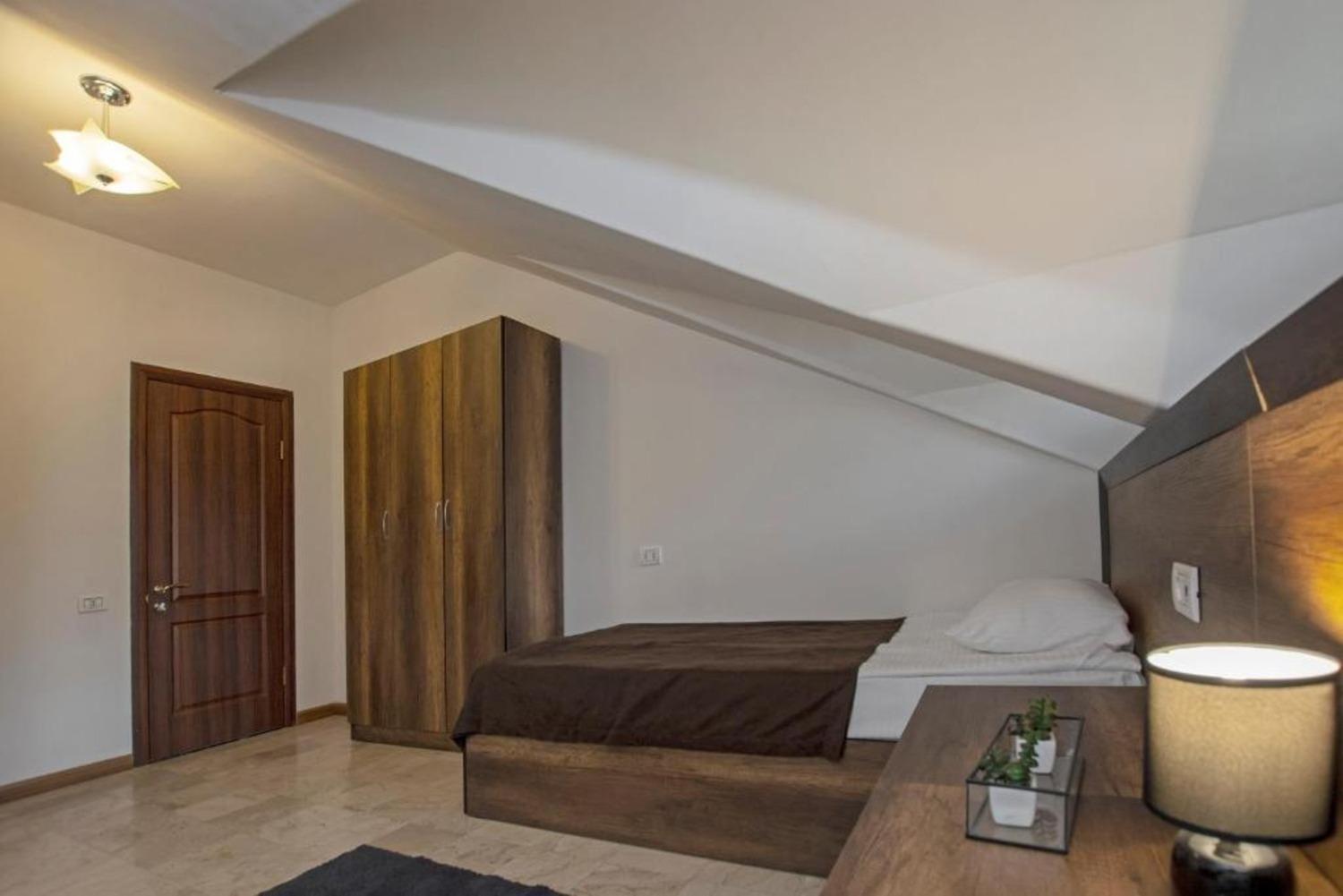Hotel Season Yerevan Exterior foto